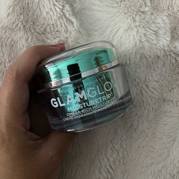 glamglow moisturetrip omega rich